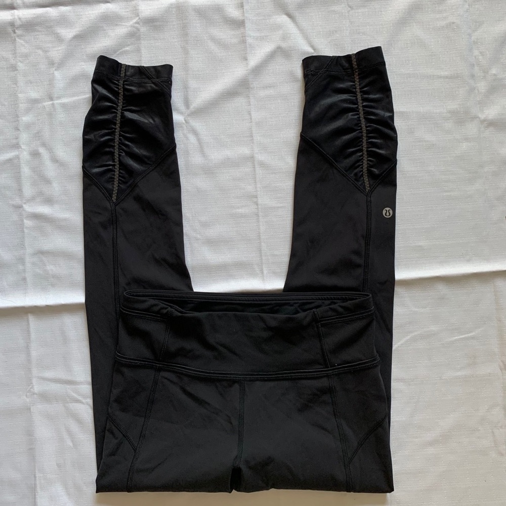 Lululemon crop leggings